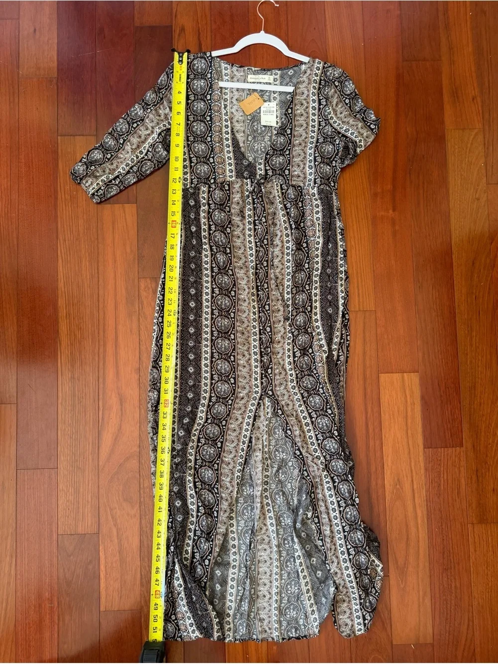 NWT Abercrombie and Fitch Boho Printed Maxi Dress in Black and Taupe